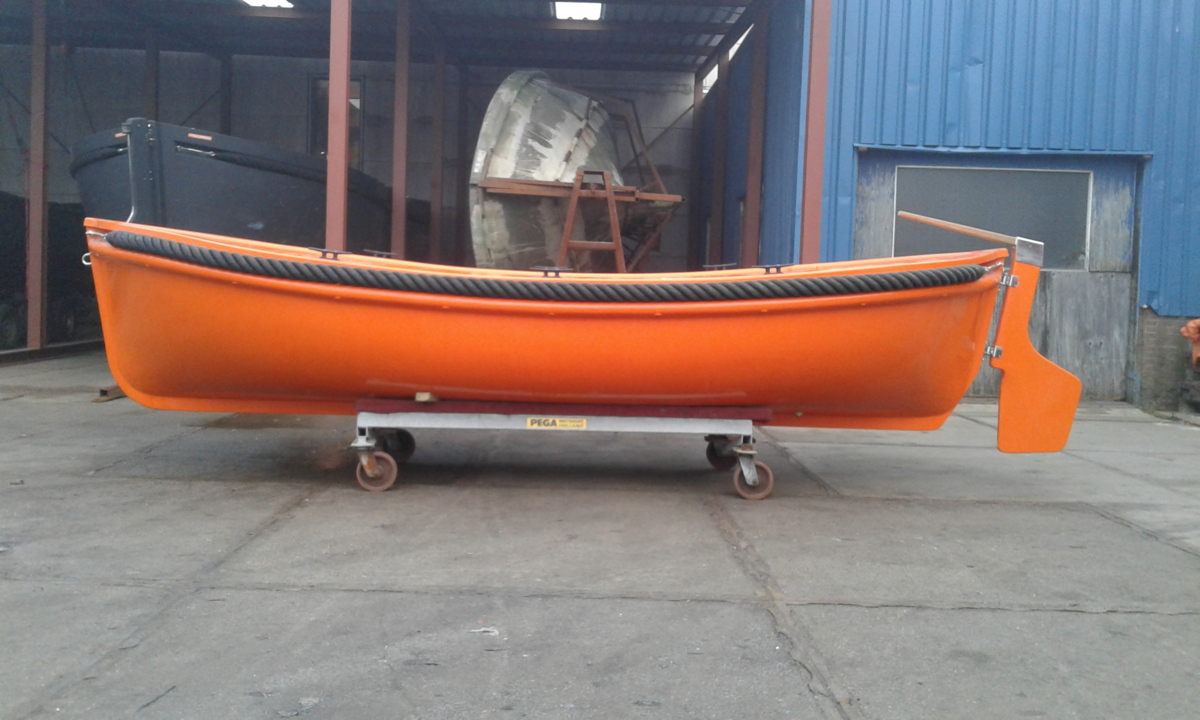 reddingssloep_lifeboatcompany_nieuw5.5m5_1.jpg